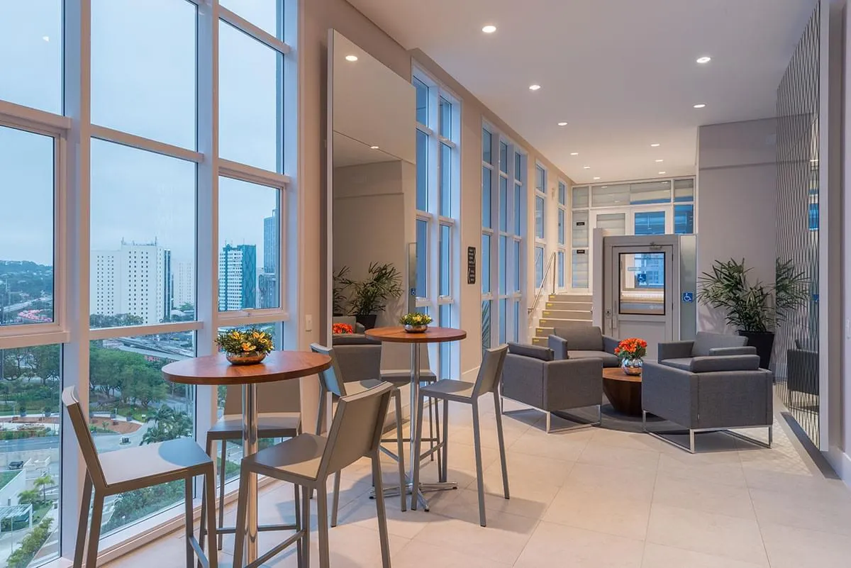 Intersection Brooklin - 10