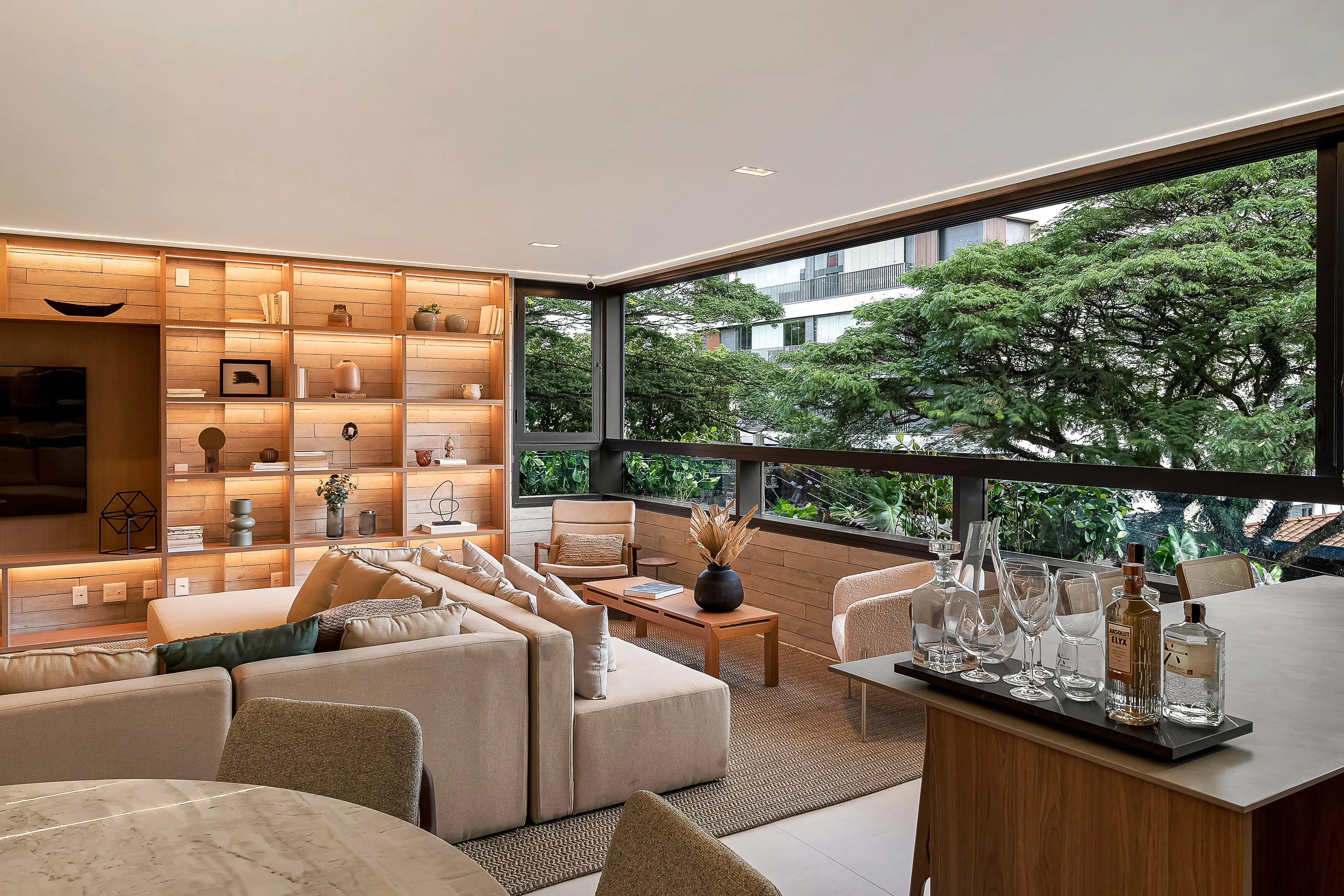 Apartamento à venda com 201m², 3 quartos com vaga - 1