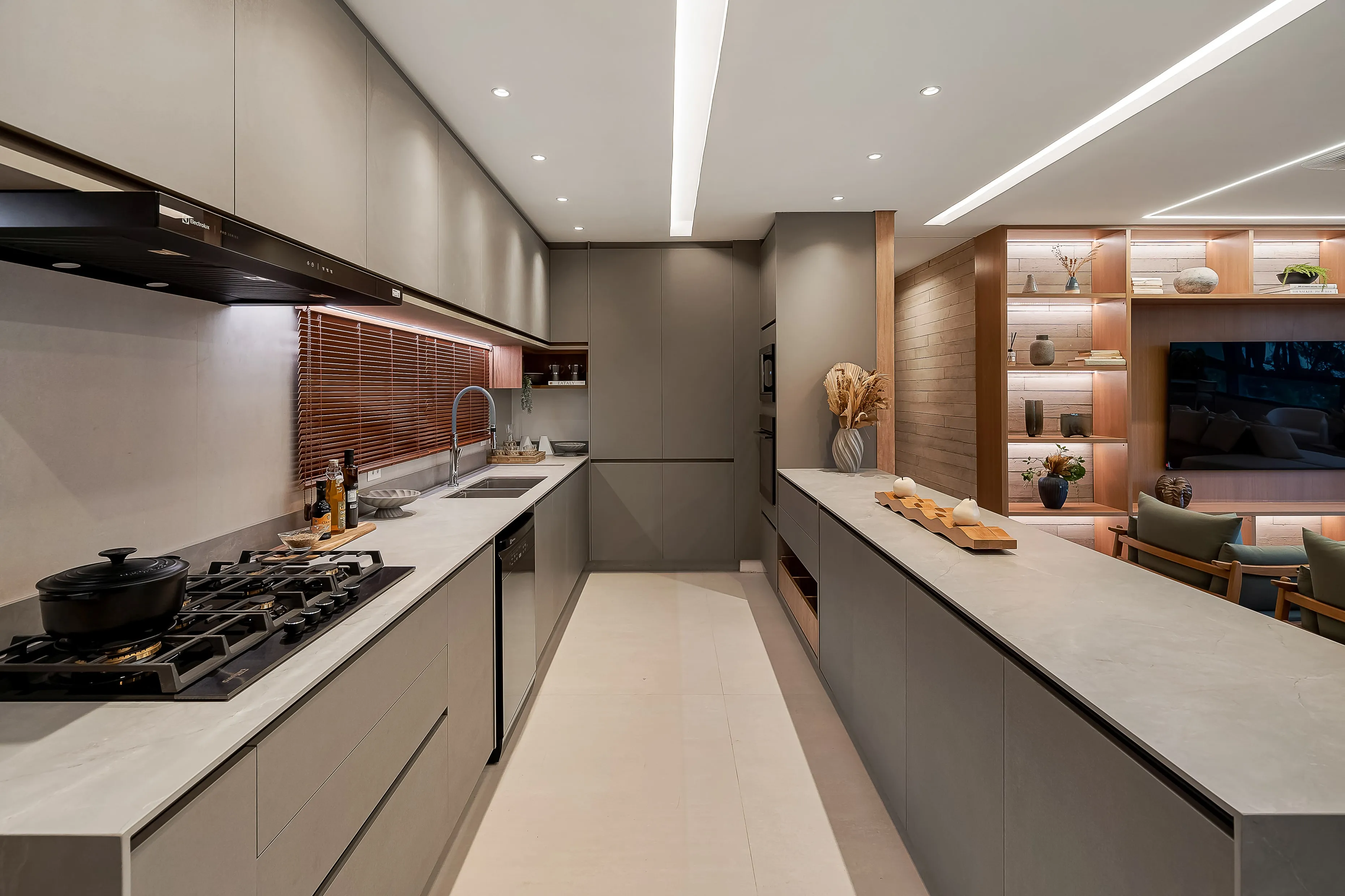 Apartamento à venda com 201m², 3 quartos com vaga - 9