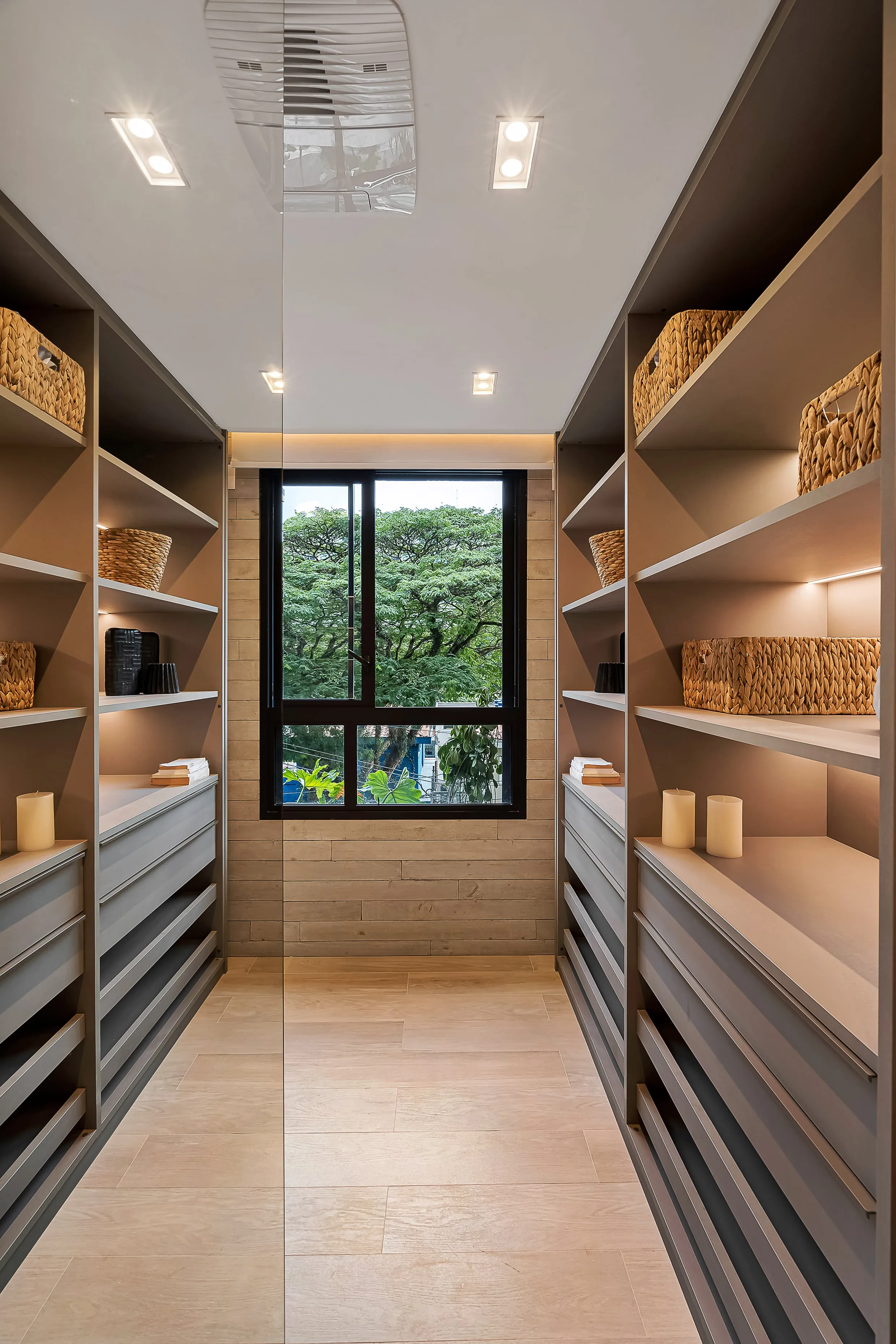 Apartamento à venda com 201m², 3 quartos com vaga - 11