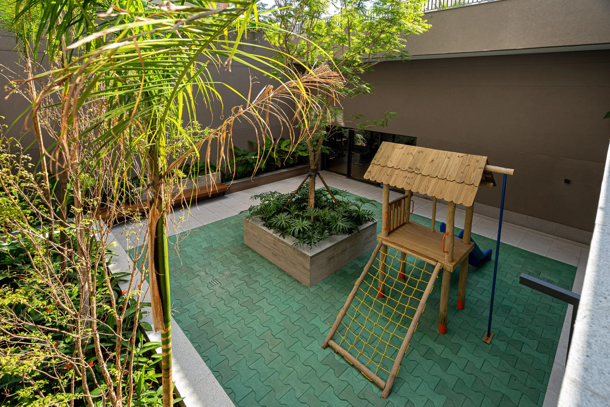 Apartamento à venda com 201m², 3 quartos com vaga - 20