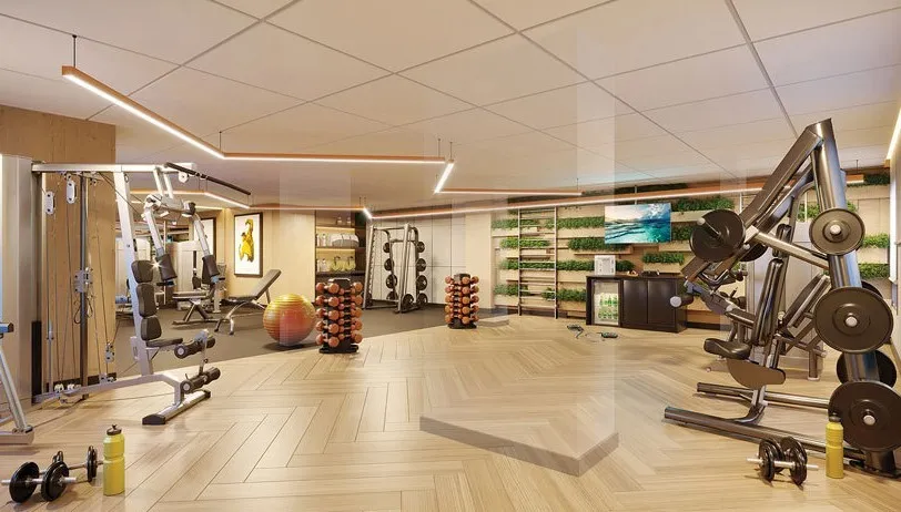 Unique Green Emerald - 10