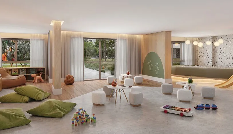 Unique Green Emerald - 18