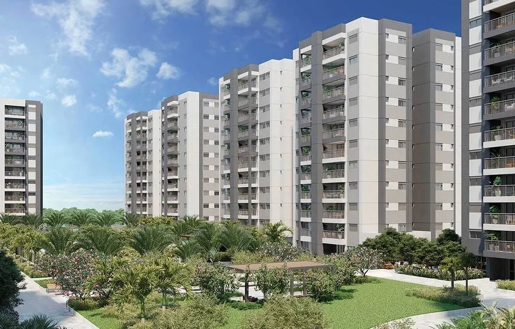 Unique Green Emerald - 36