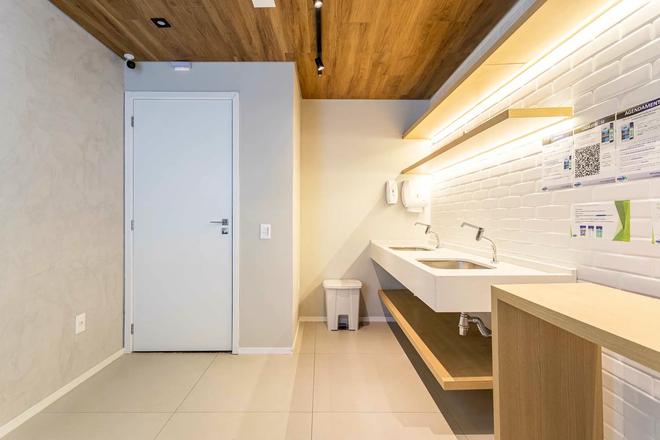 Apartamento à venda com 63m², 1 quarto com vaga - 20