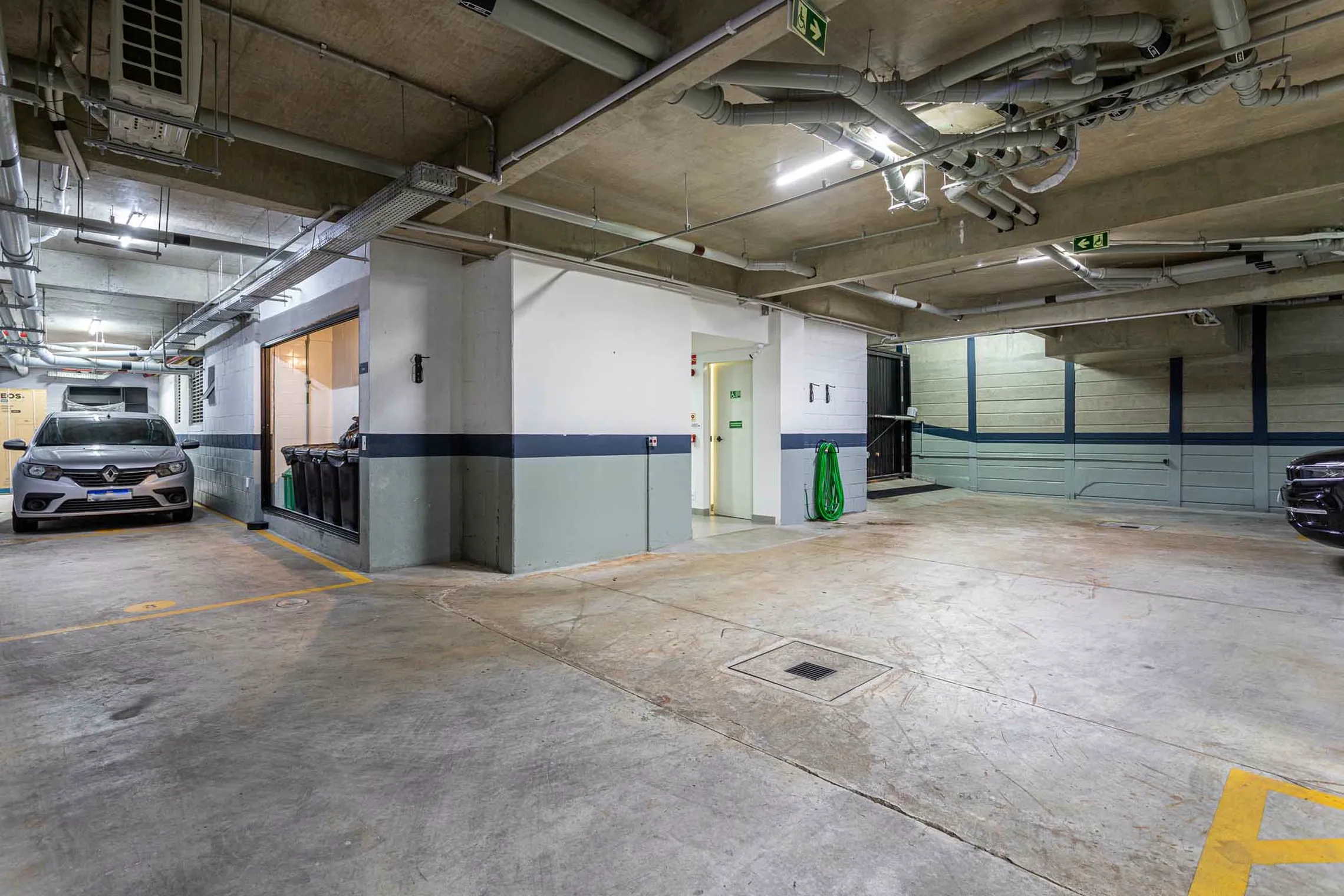 Apartamento à venda com 63m², 1 quarto com vaga - 32