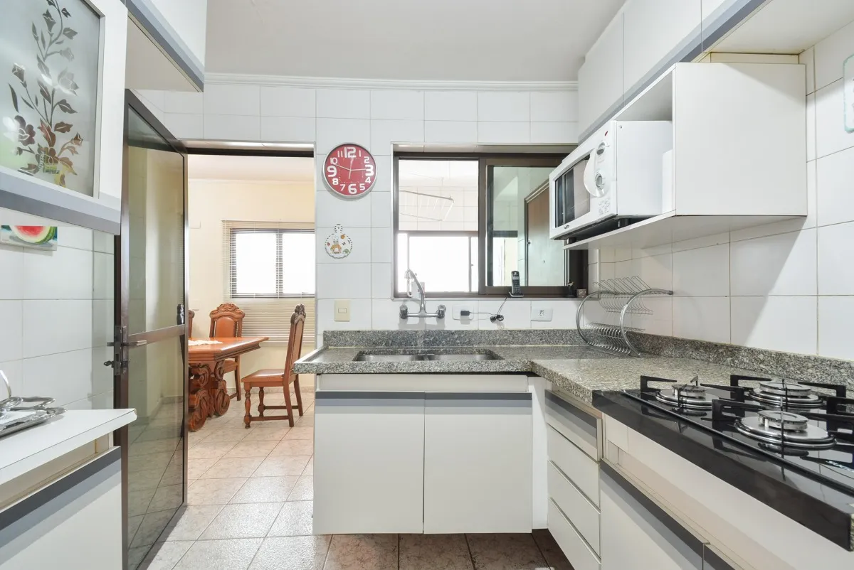 Apartamento à venda com 144m², 3 quartos com vaga - 46