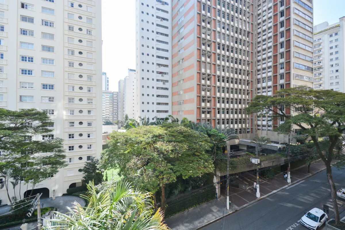 Apartamento à venda com 150m², 3 quartos com vaga - 31