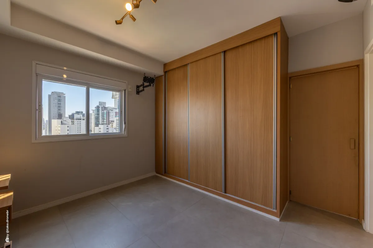 Apartamento à venda com 60m², 1 quarto com vaga - 17
