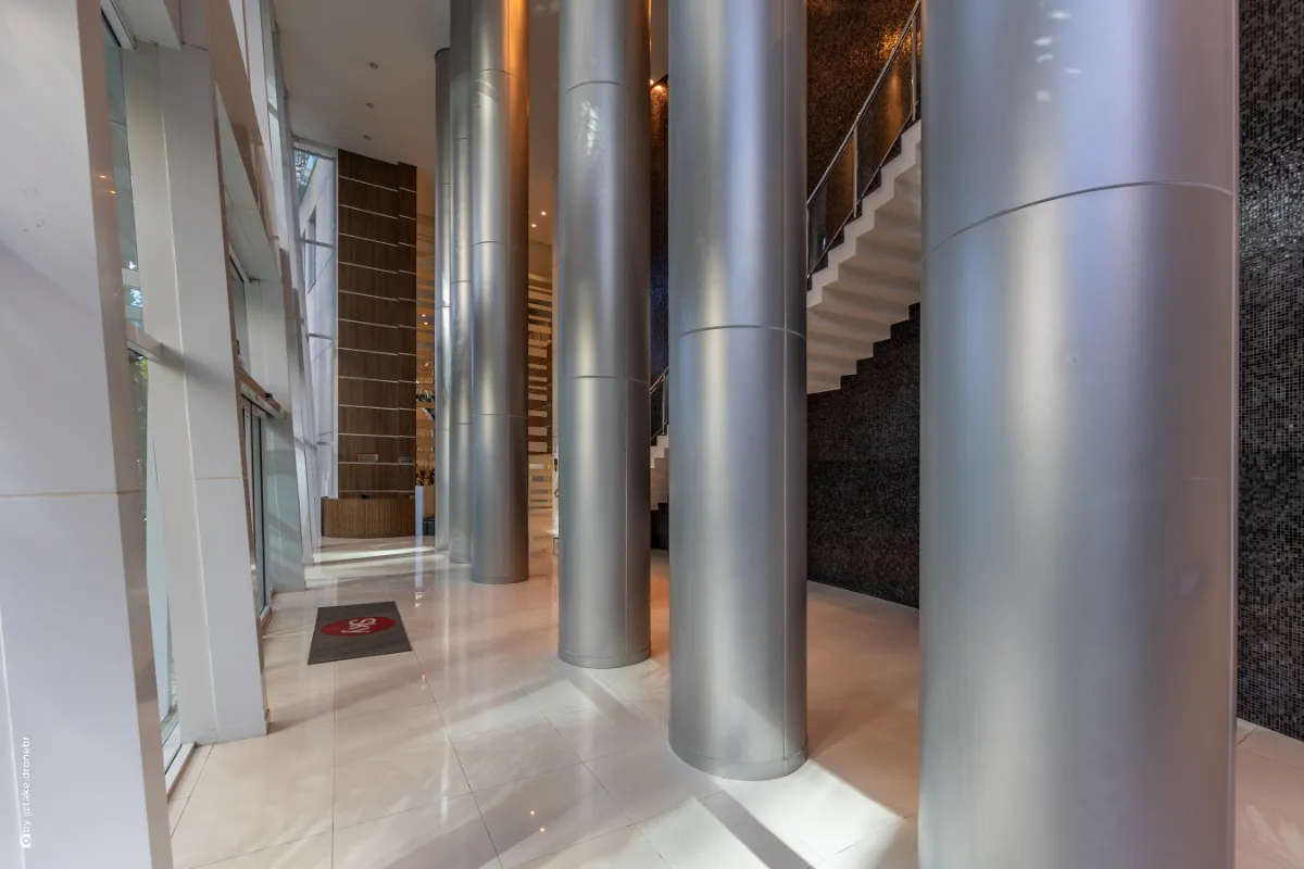 Apartamento à venda com 60m², 1 quarto com vaga - 56
