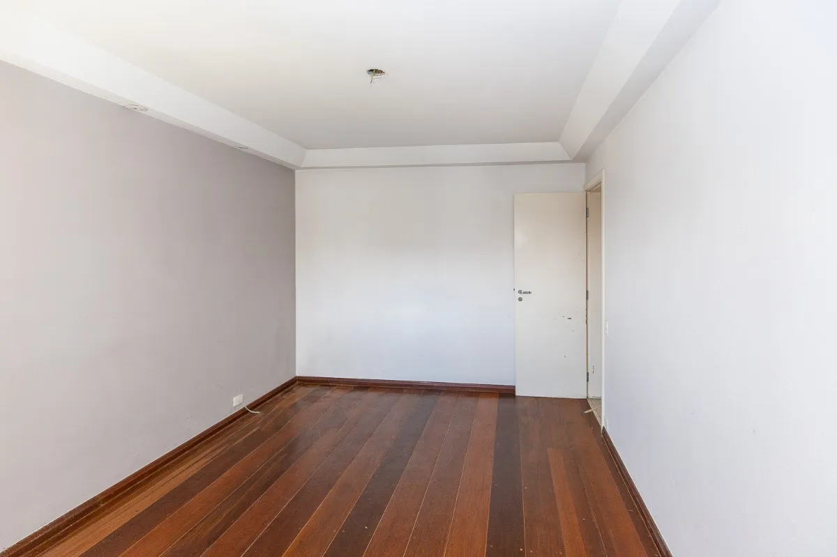 Apartamento à venda com 175m², 3 quartos com vaga - 15