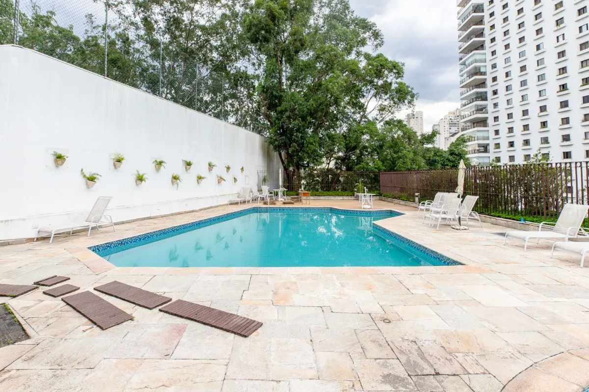 Apartamento à venda com 175m², 3 quartos com vaga - 21