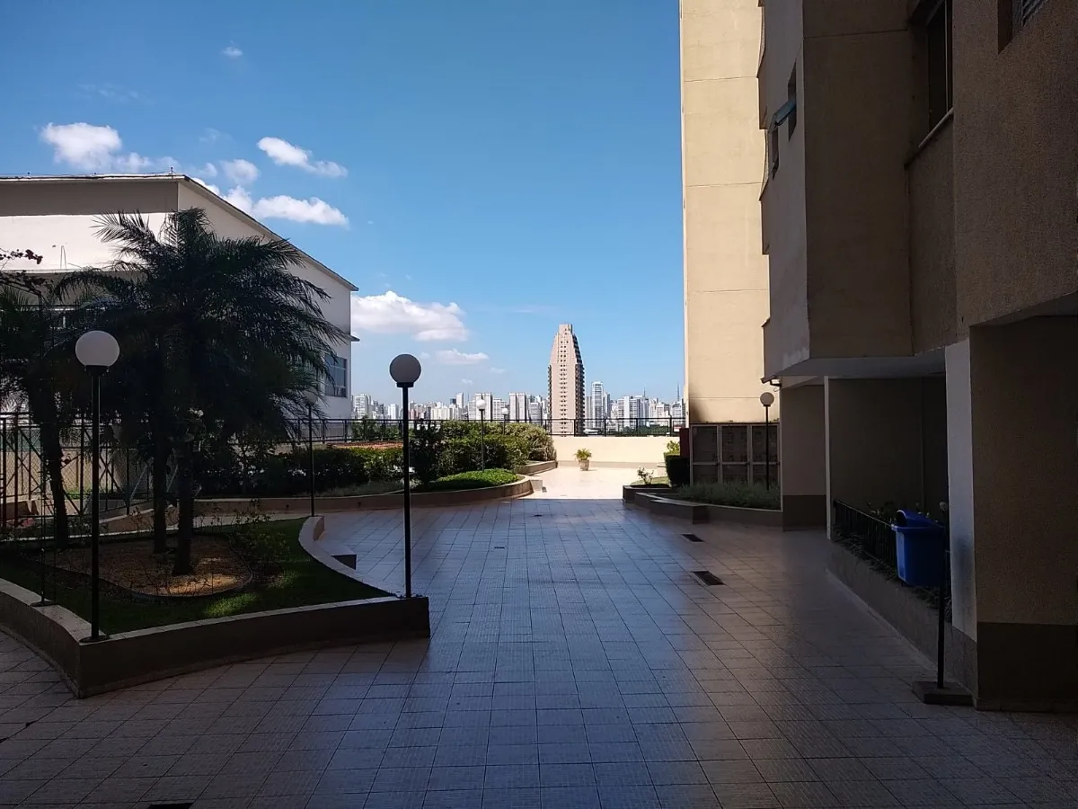 Apartamento à venda com 65m², 2 quartos com vaga - 7