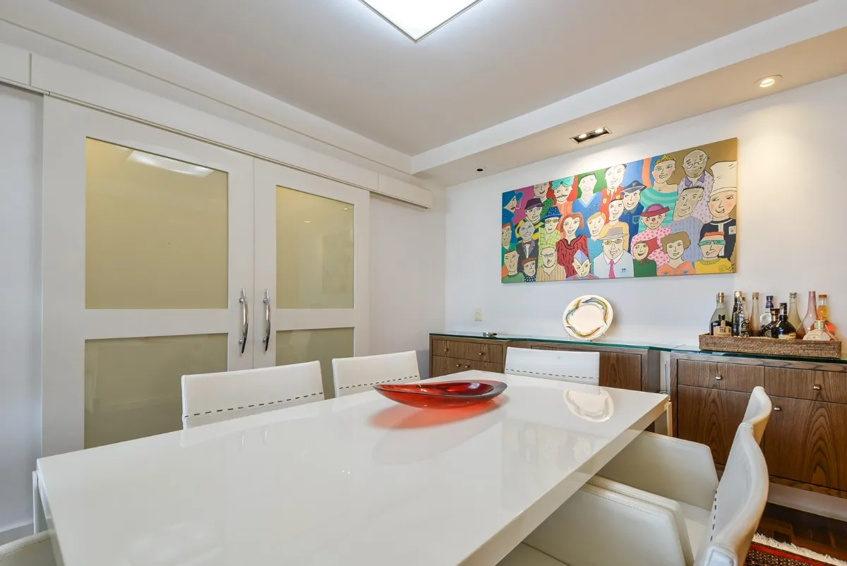 Apartamento à venda com 177m², 3 quartos com vaga - 20