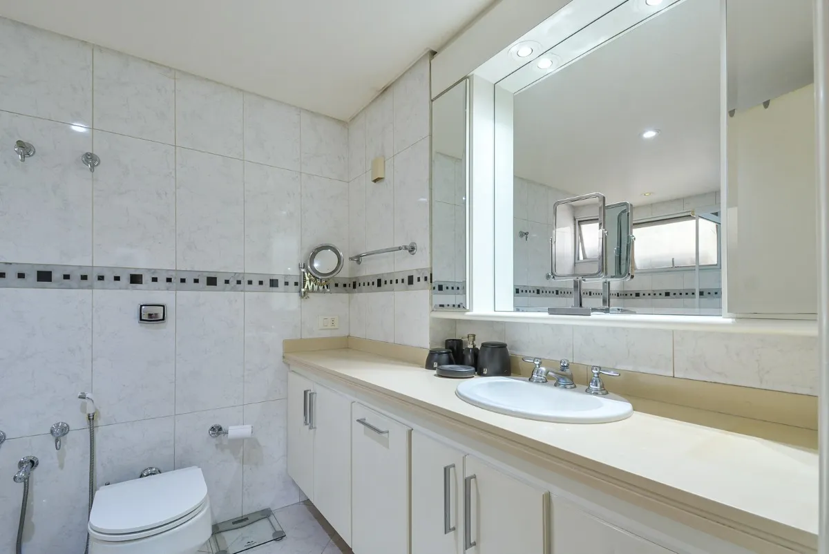 Apartamento à venda com 177m², 3 quartos com vaga - 33