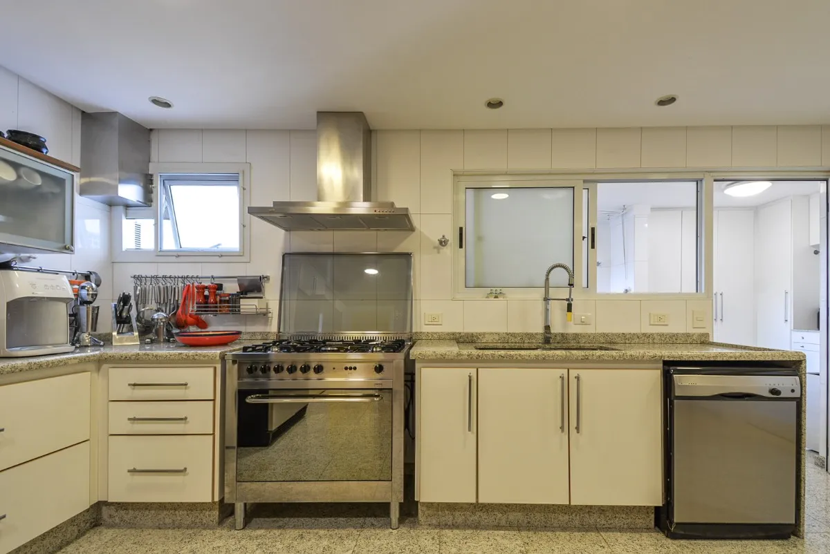 Apartamento à venda com 177m², 3 quartos com vaga - 45