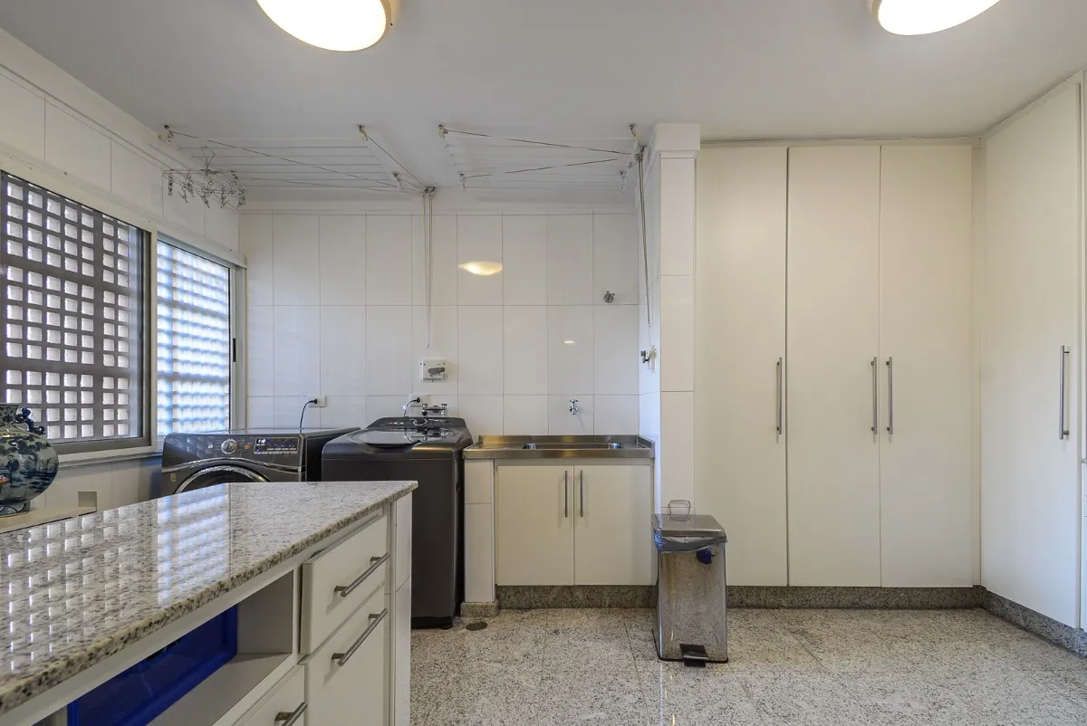 Apartamento à venda com 177m², 3 quartos com vaga - 48