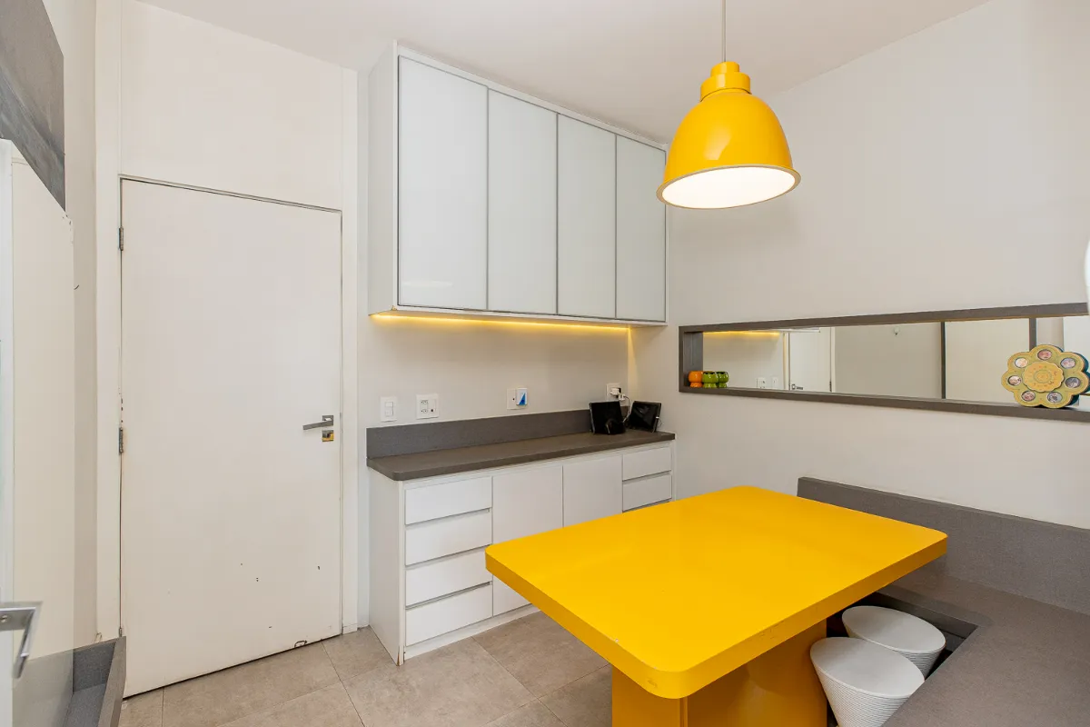 Edifício Débora - 21