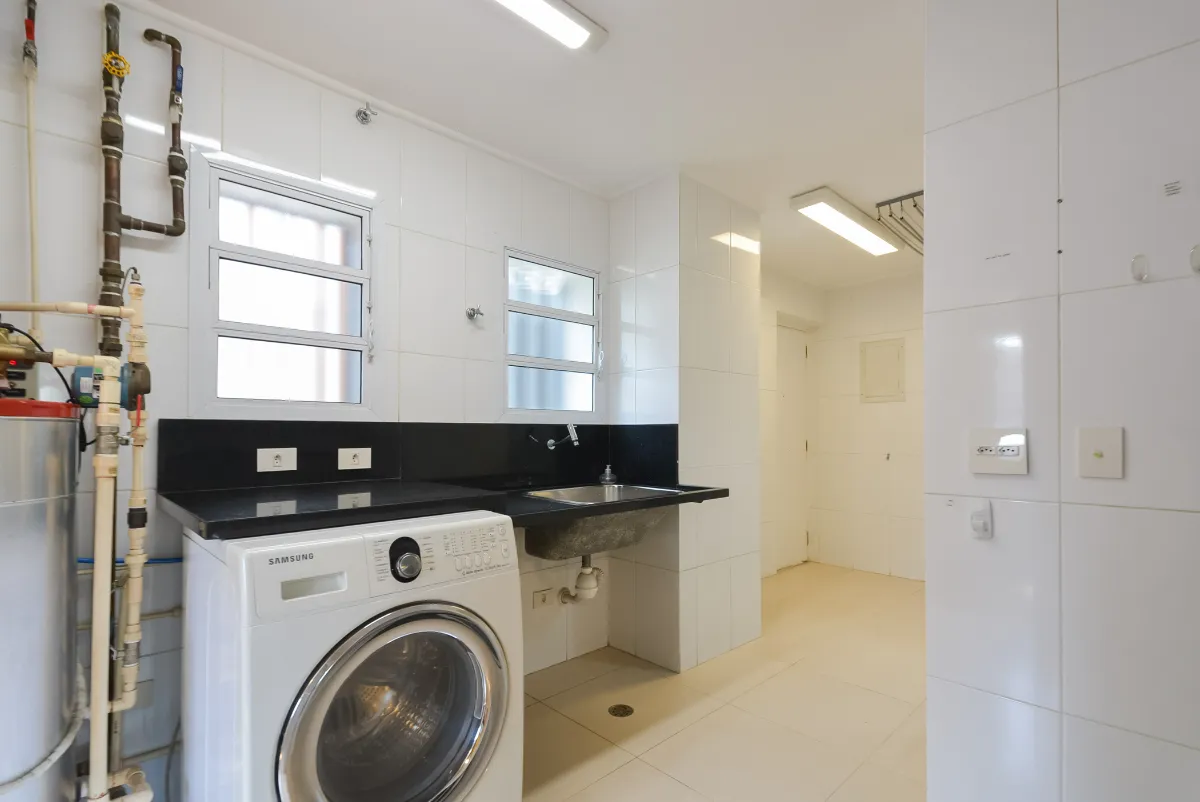 Apartamento à venda com 285m², 3 quartos com vaga - 28