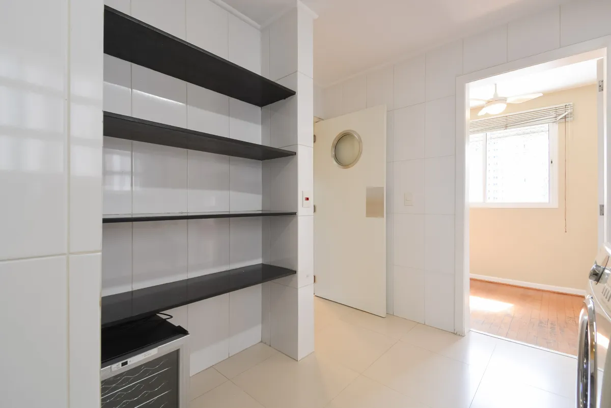 Apartamento à venda com 285m², 3 quartos com vaga - 32