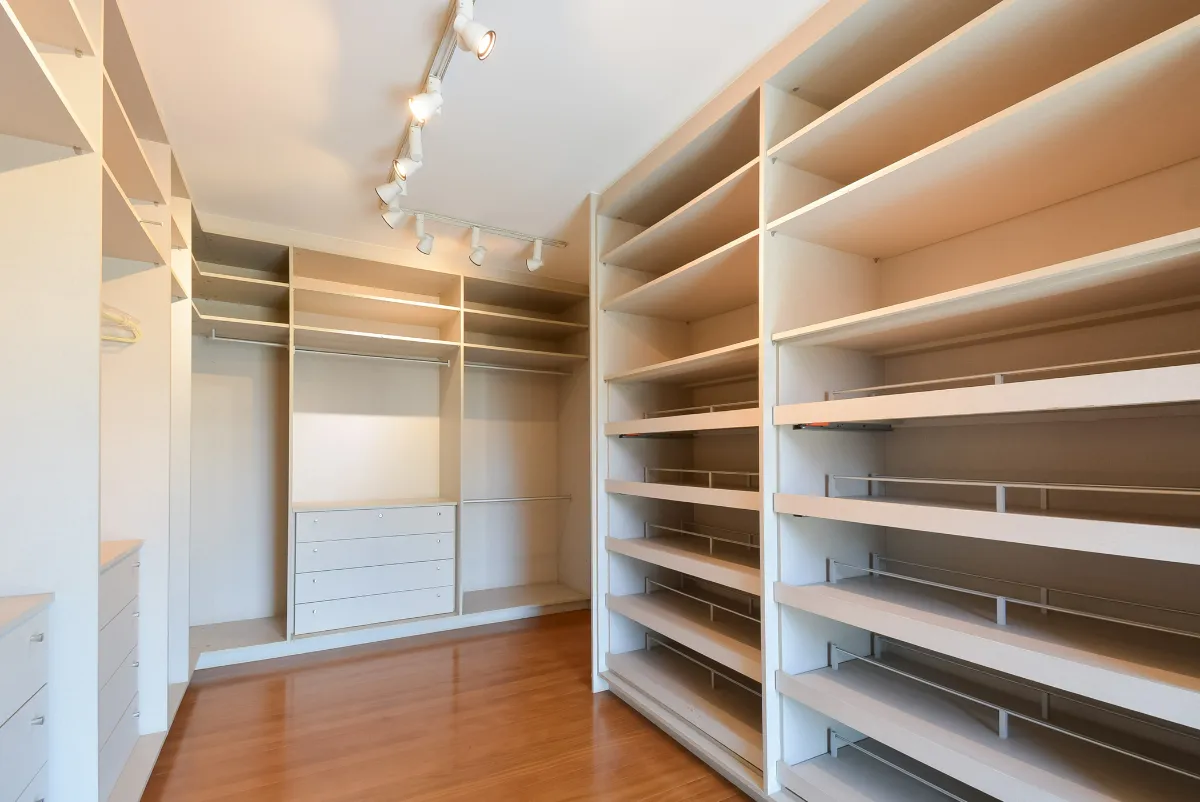 Apartamento à venda com 285m², 3 quartos com vaga - 64