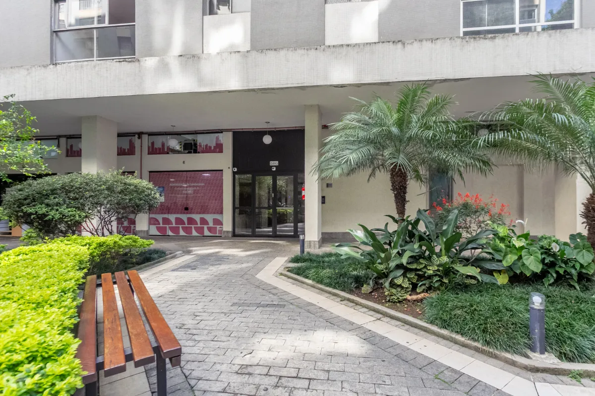 Edifício Mônica - 23