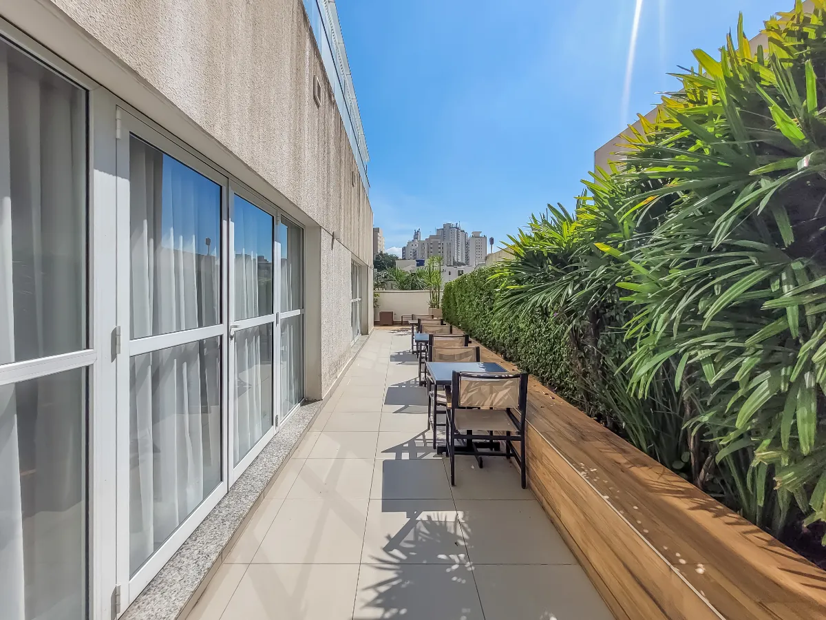 Apartamento à venda com 36m², 1 quarto com vaga - 10