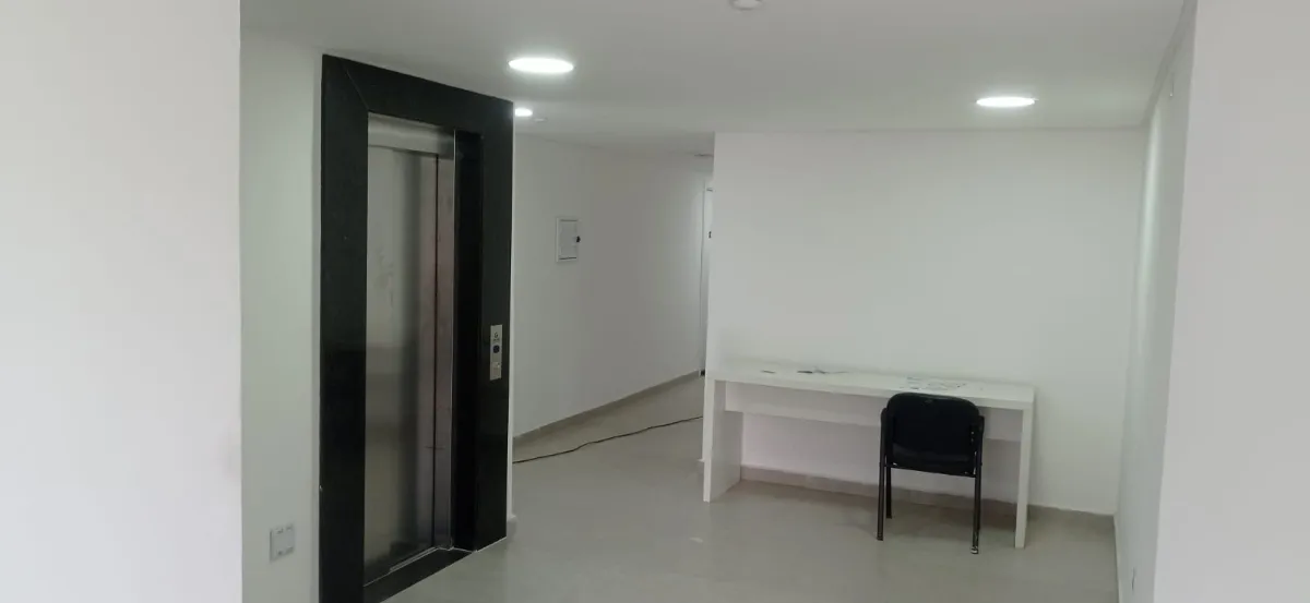 Apartamento à venda com 40m², 1 quarto sem vaga - 12