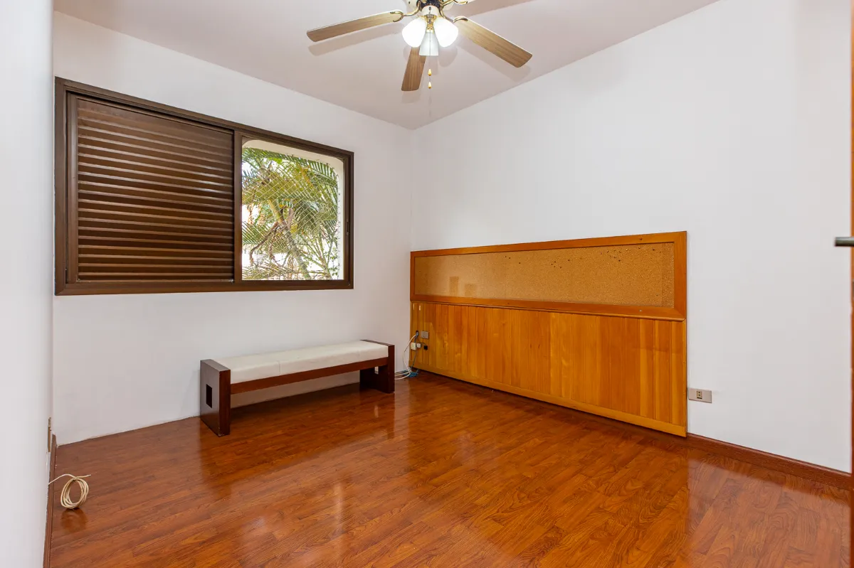 Apartamento à venda com 216m², 4 quartos com vaga - 27