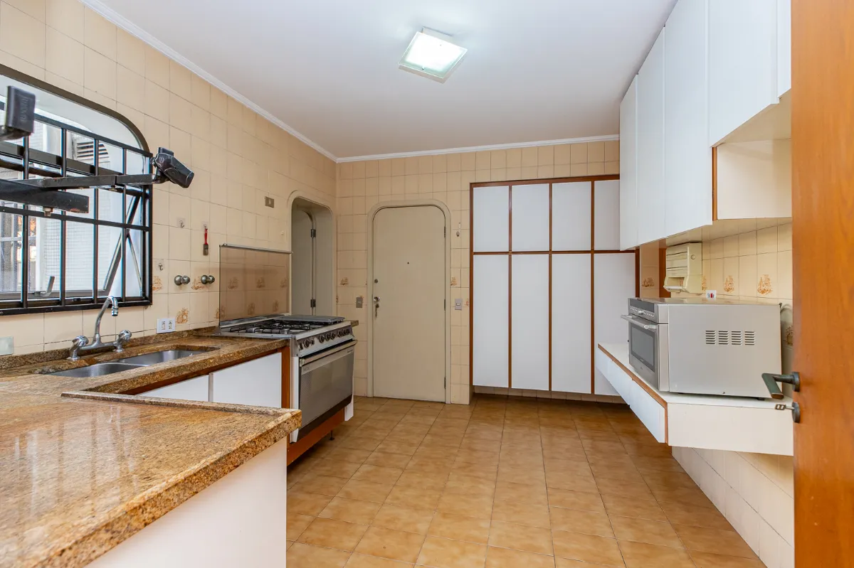 Apartamento à venda com 216m², 4 quartos com vaga - 42