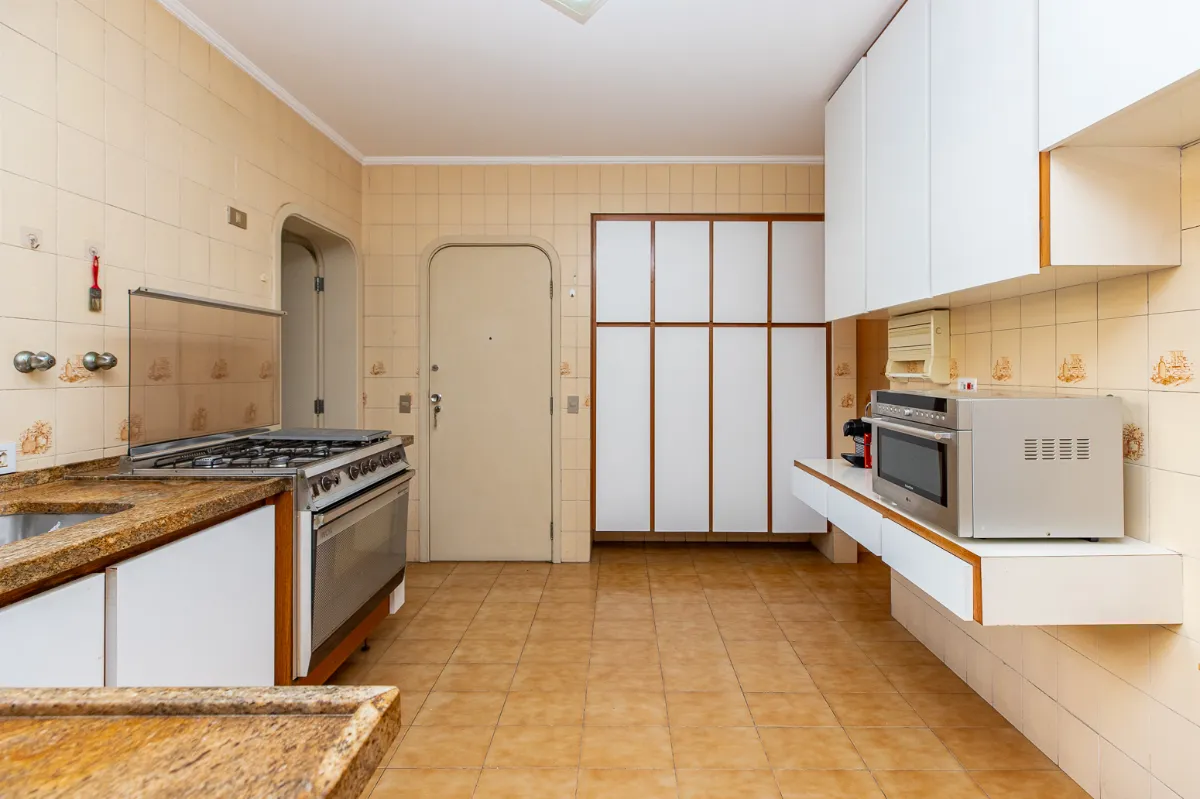 Apartamento à venda com 216m², 4 quartos com vaga - 44