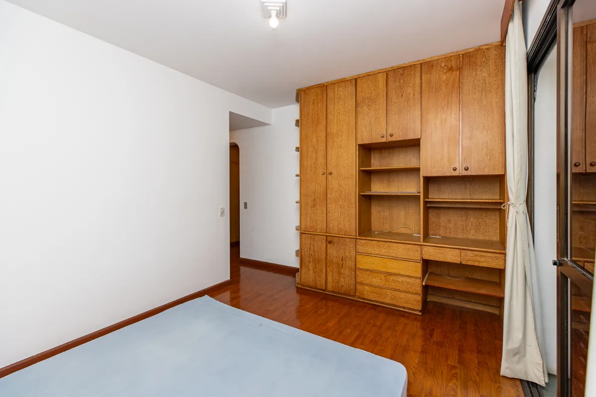 Apartamento à venda com 216m², 4 quartos com vaga - 46