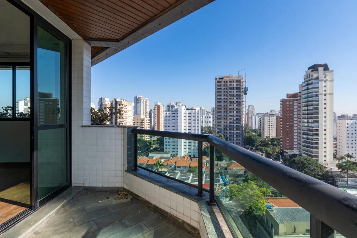 Apartamento à venda com 163m², 4 quartos com vaga - 23