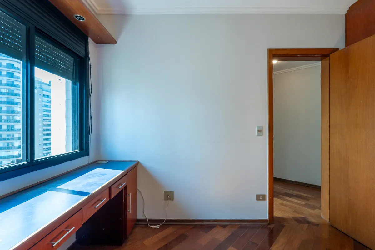 Apartamento à venda com 163m², 4 quartos com vaga - 39