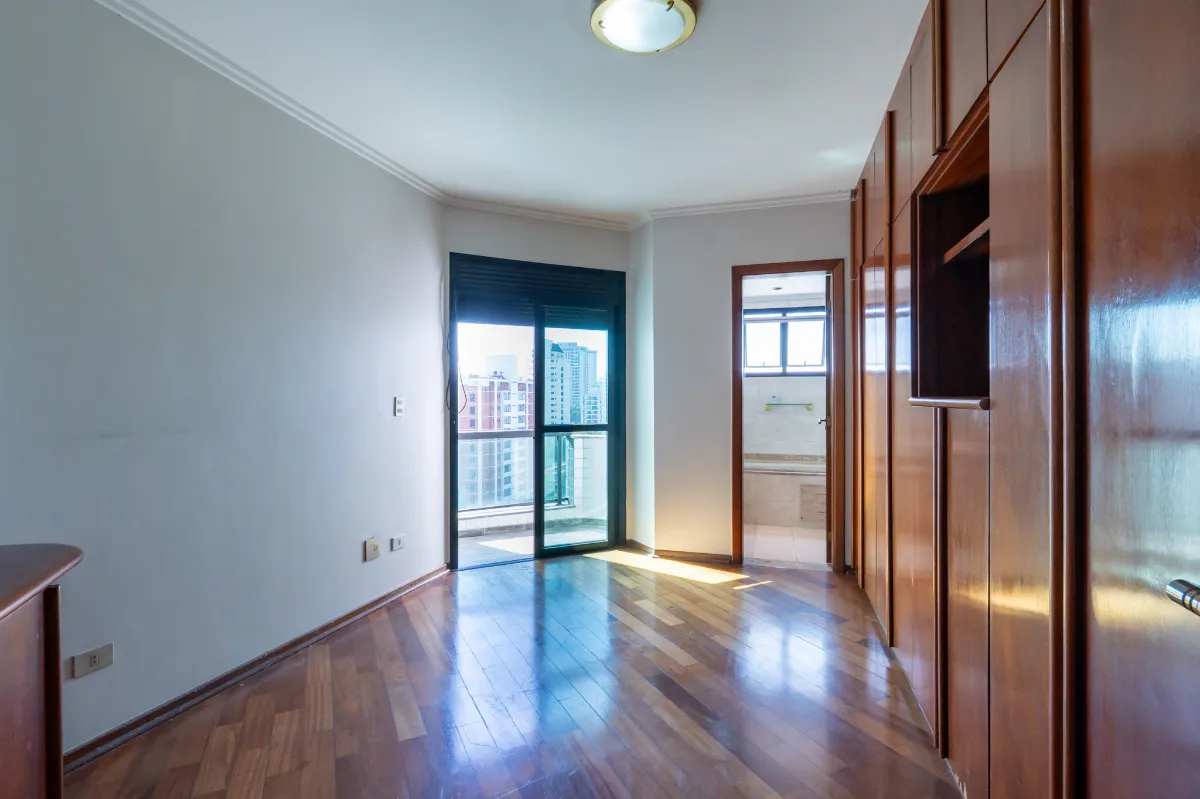 Apartamento à venda com 163m², 4 quartos com vaga - 5