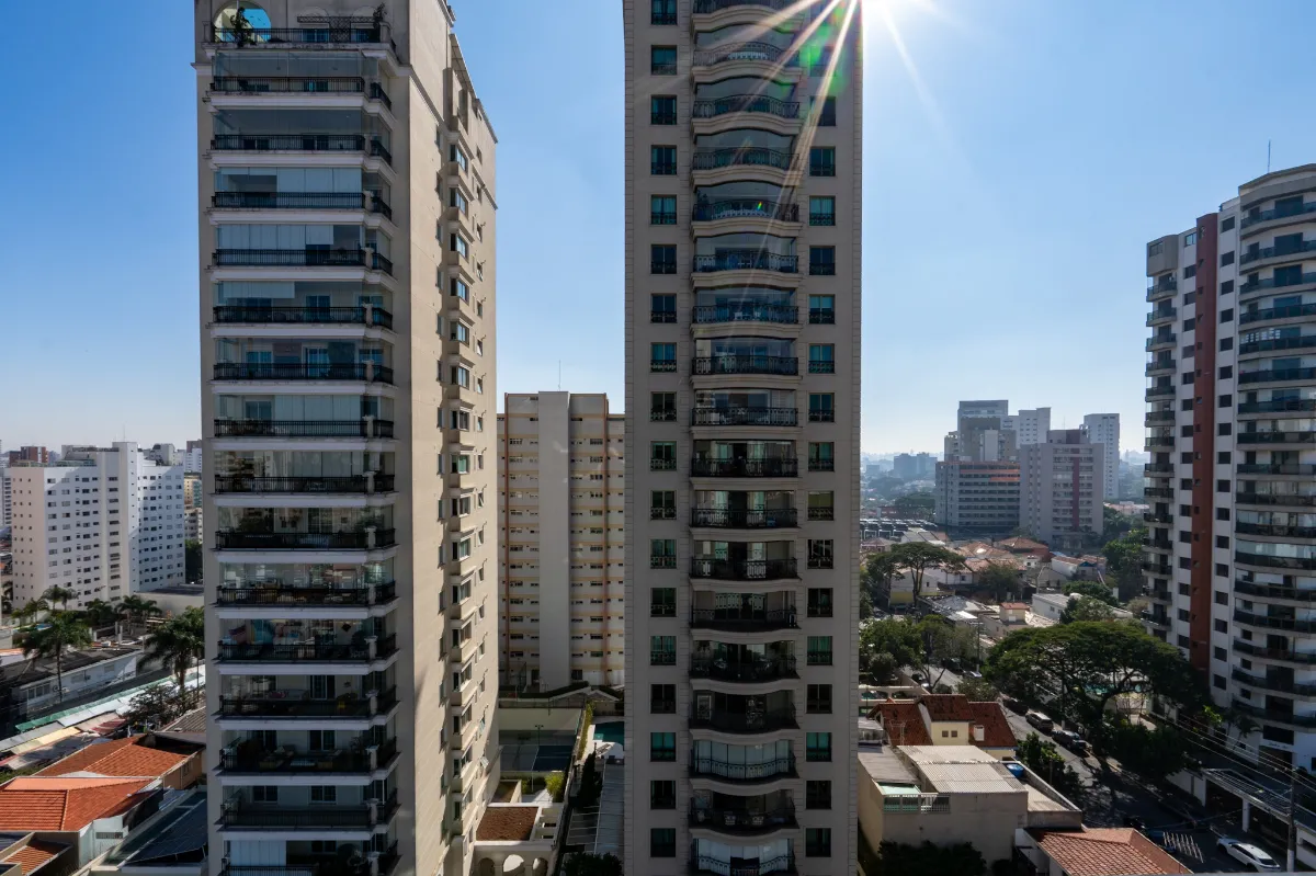 Apartamento à venda com 163m², 4 quartos com vaga - 8