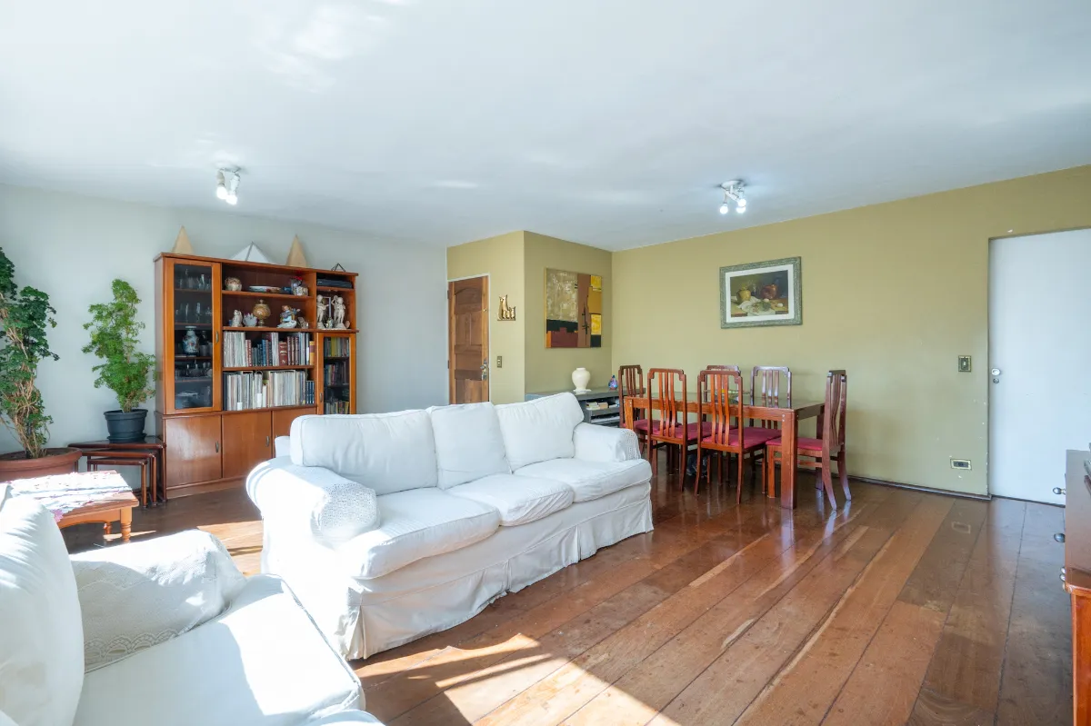 Apartamento à venda com 132m², 3 quartos com vaga - 17