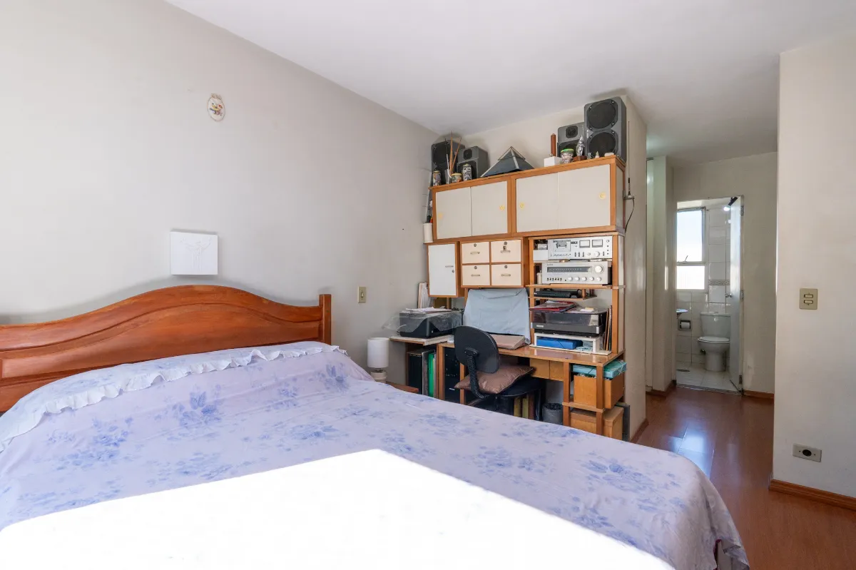Apartamento à venda com 132m², 3 quartos com vaga - 20
