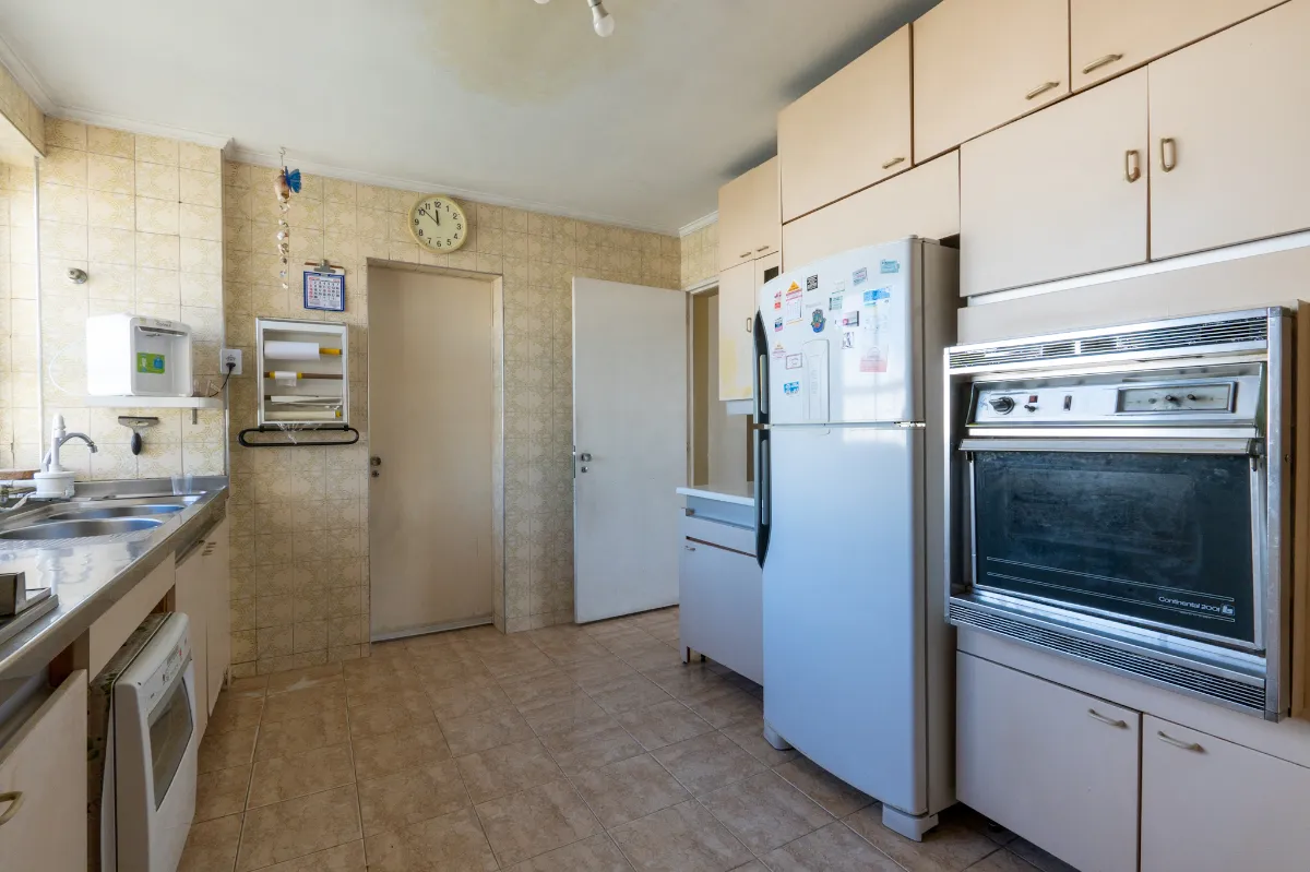 Apartamento à venda com 132m², 3 quartos com vaga - 23