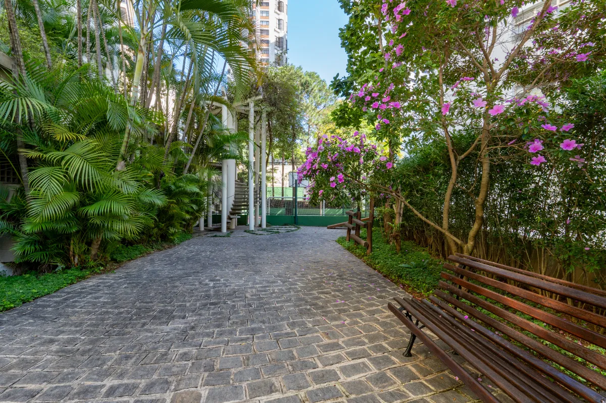 Apartamento à venda com 132m², 3 quartos com vaga - 43