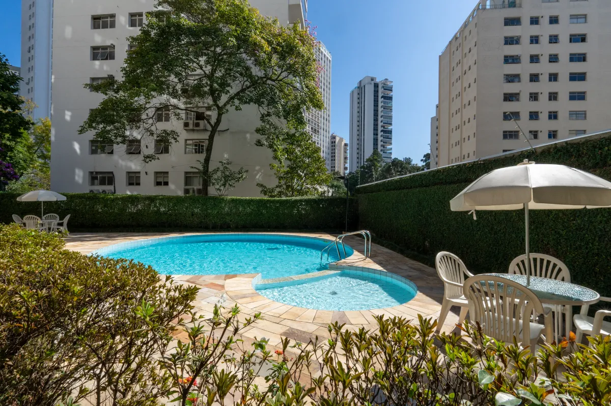 Apartamento à venda com 132m², 3 quartos com vaga - 50