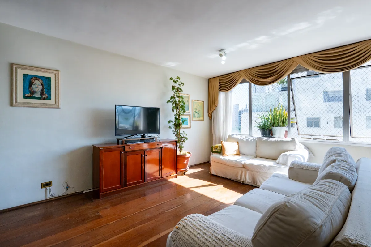 Apartamento à venda com 132m², 3 quartos com vaga - 7