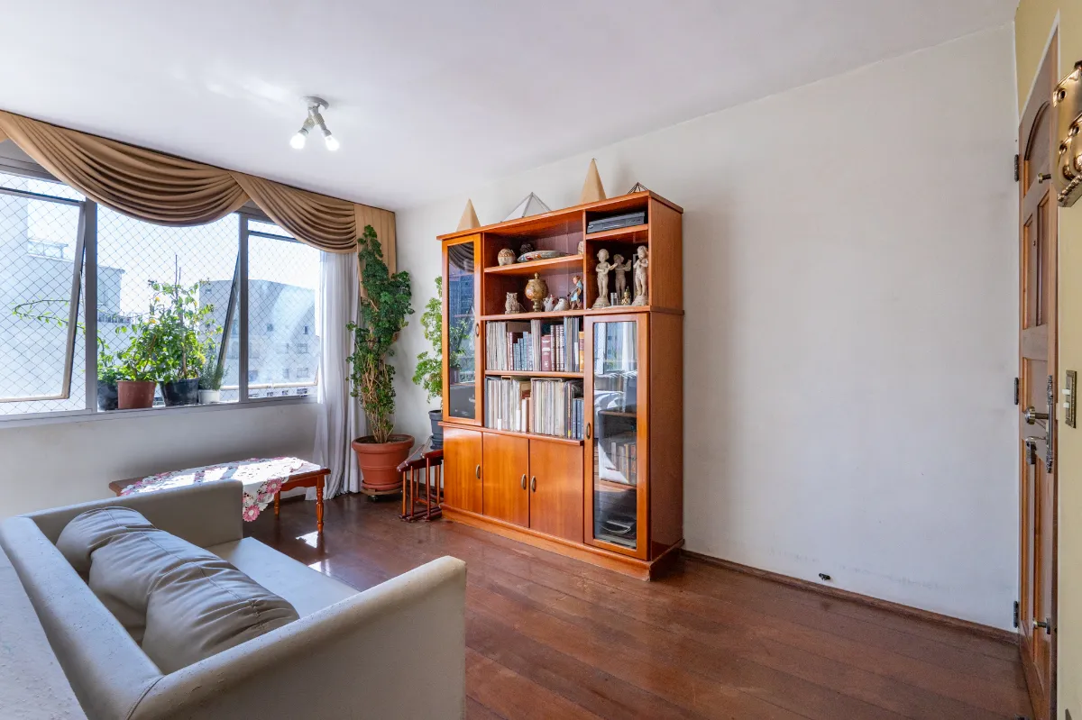 Apartamento à venda com 132m², 3 quartos com vaga - 8