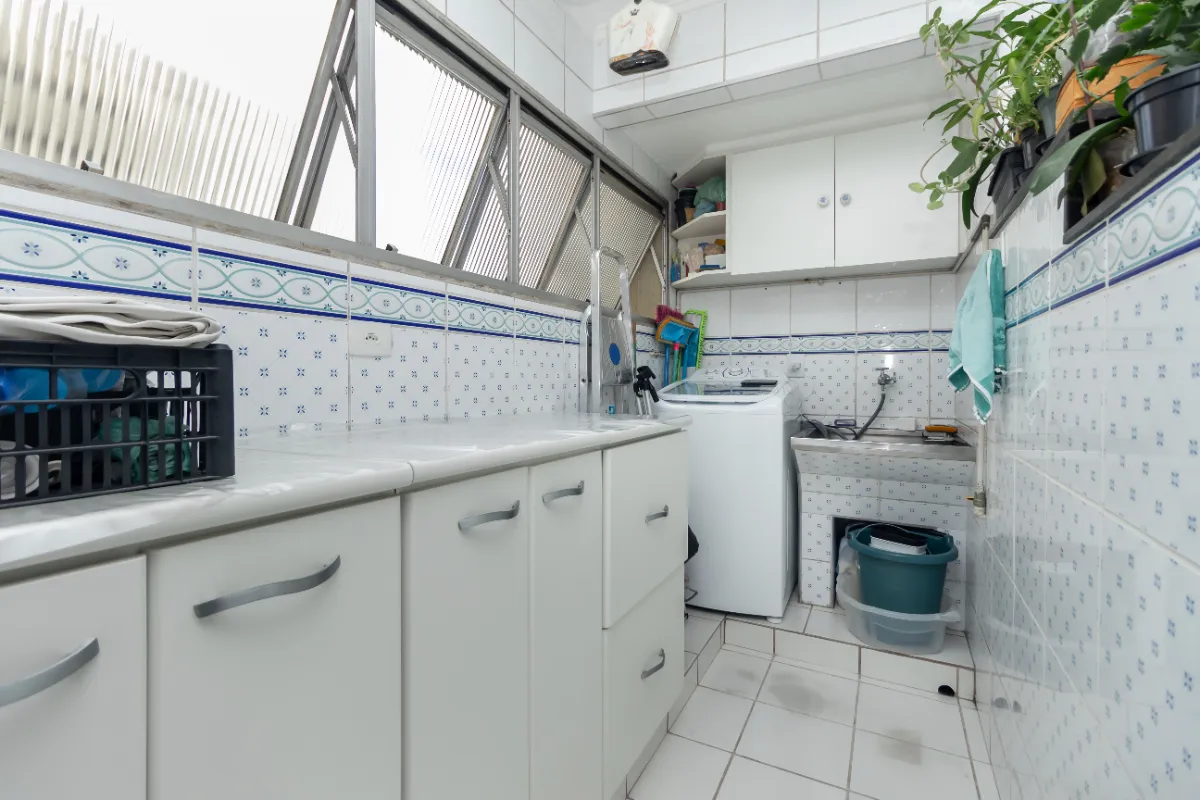 Apartamento à venda com 56m², 2 quartos sem vaga - 18