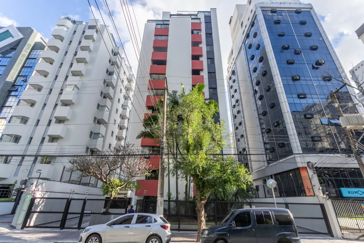 Apartamento à venda com 120m², 3 quartos com vaga - 0