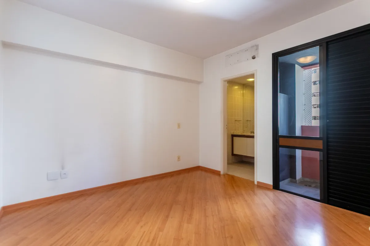 Apartamento à venda com 120m², 3 quartos com vaga - 15