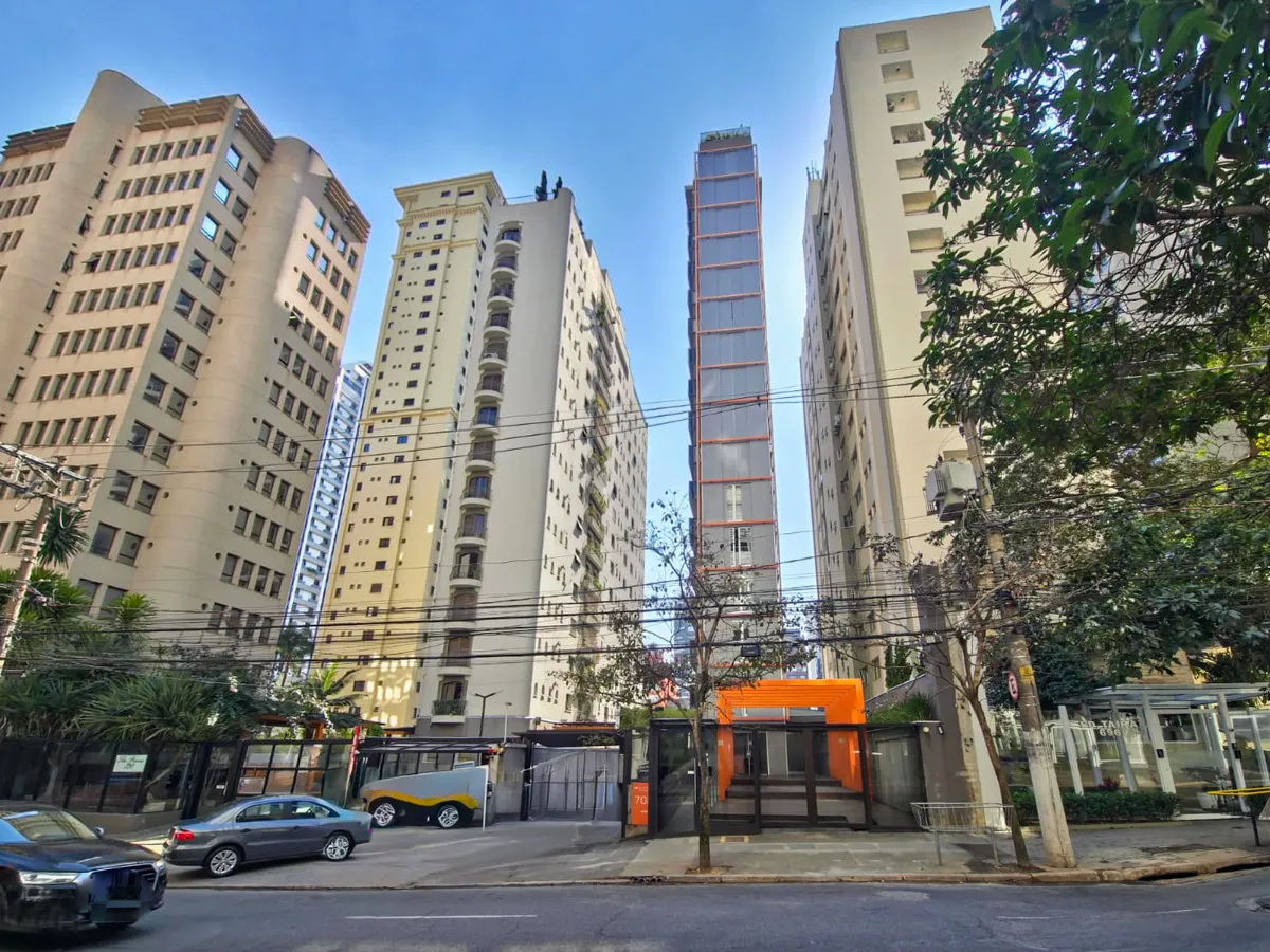 Apartamento à venda com 116m², 2 quartos com vaga - 20