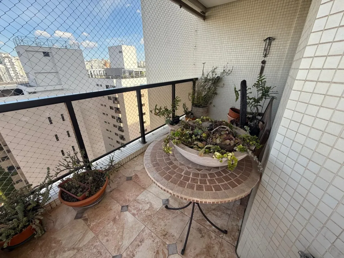 Apartamento à venda com 252m², 4 quartos com vaga - 14