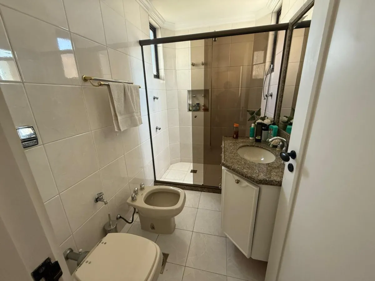 Apartamento à venda com 252m², 4 quartos com vaga - 16