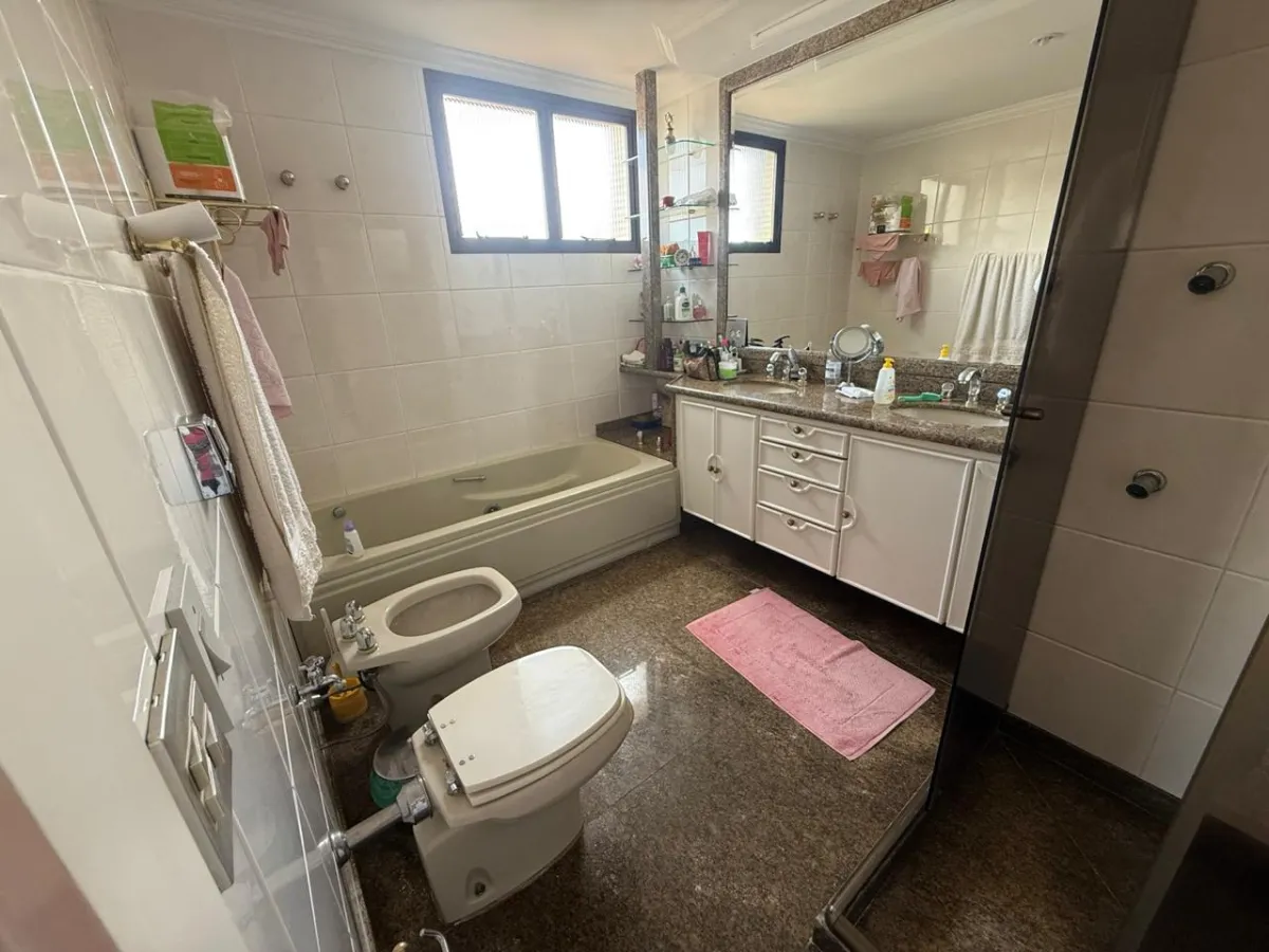 Apartamento à venda com 252m², 4 quartos com vaga - 6
